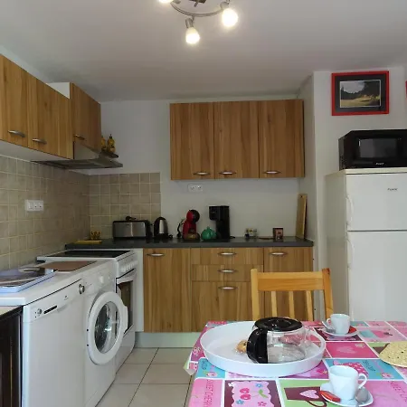 Сasa de vacaciones La Pardigone